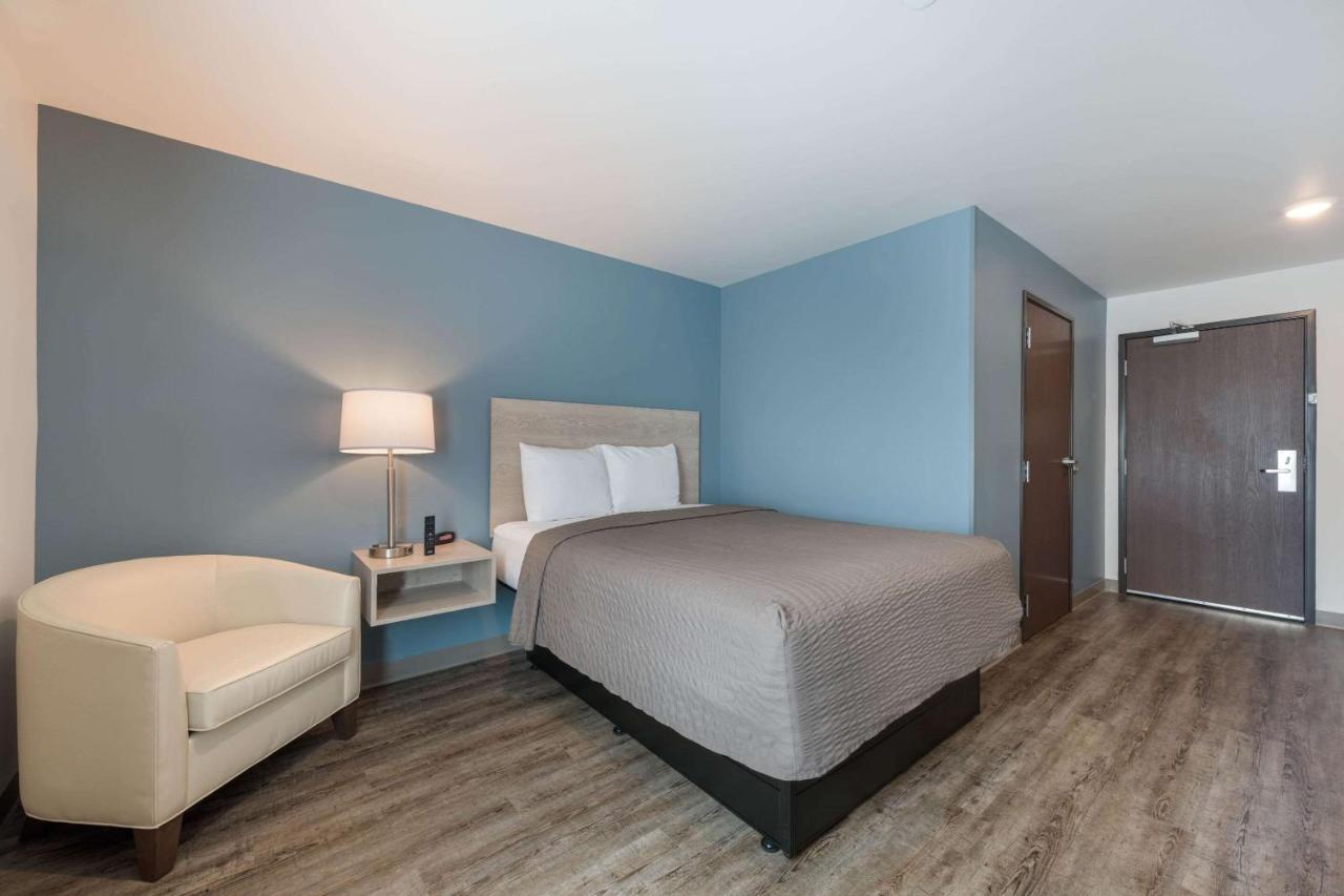 Woodspring Suites Concord-Charlotte Speedway エクステリア 写真