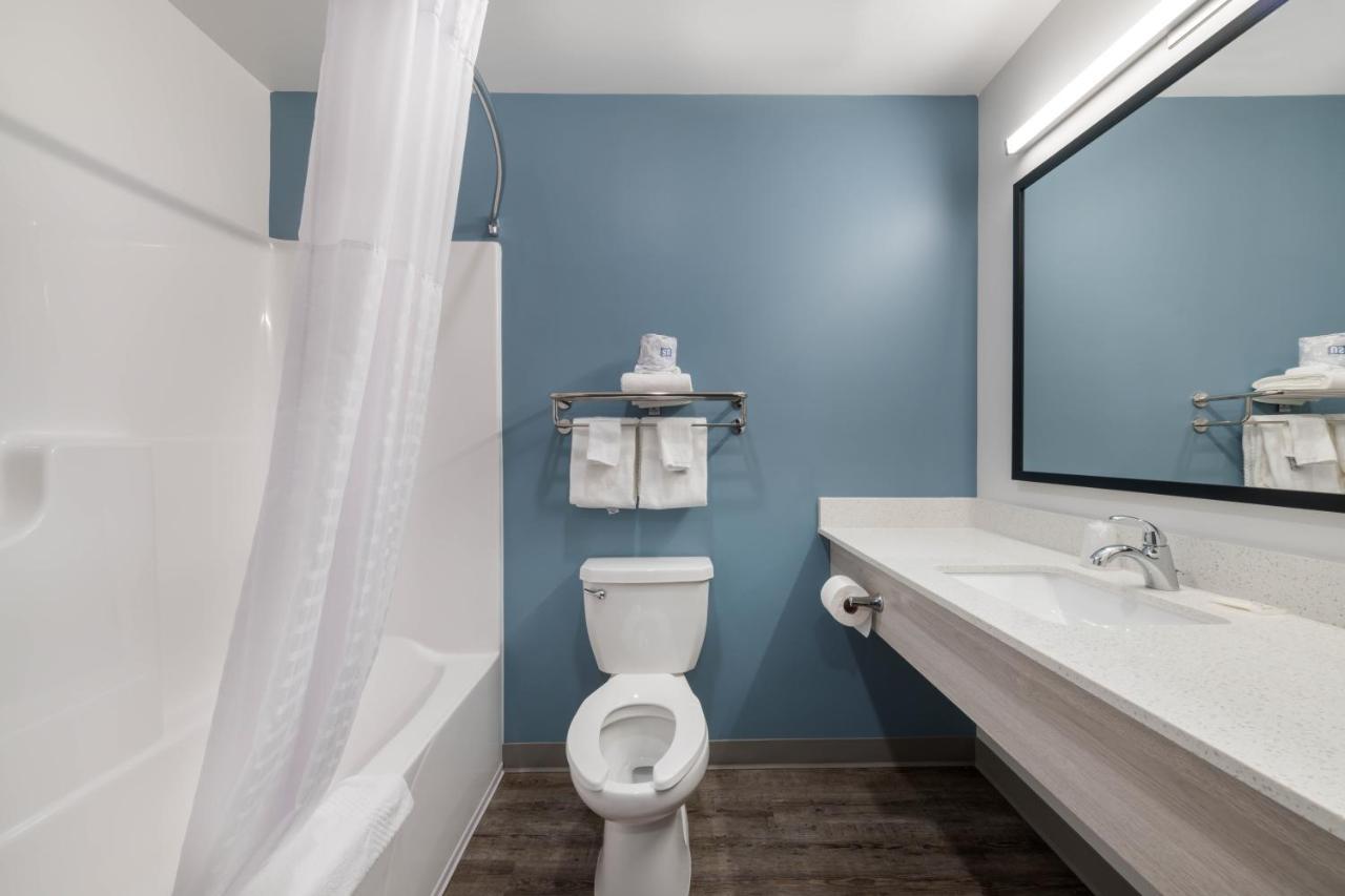 Woodspring Suites Concord-Charlotte Speedway エクステリア 写真