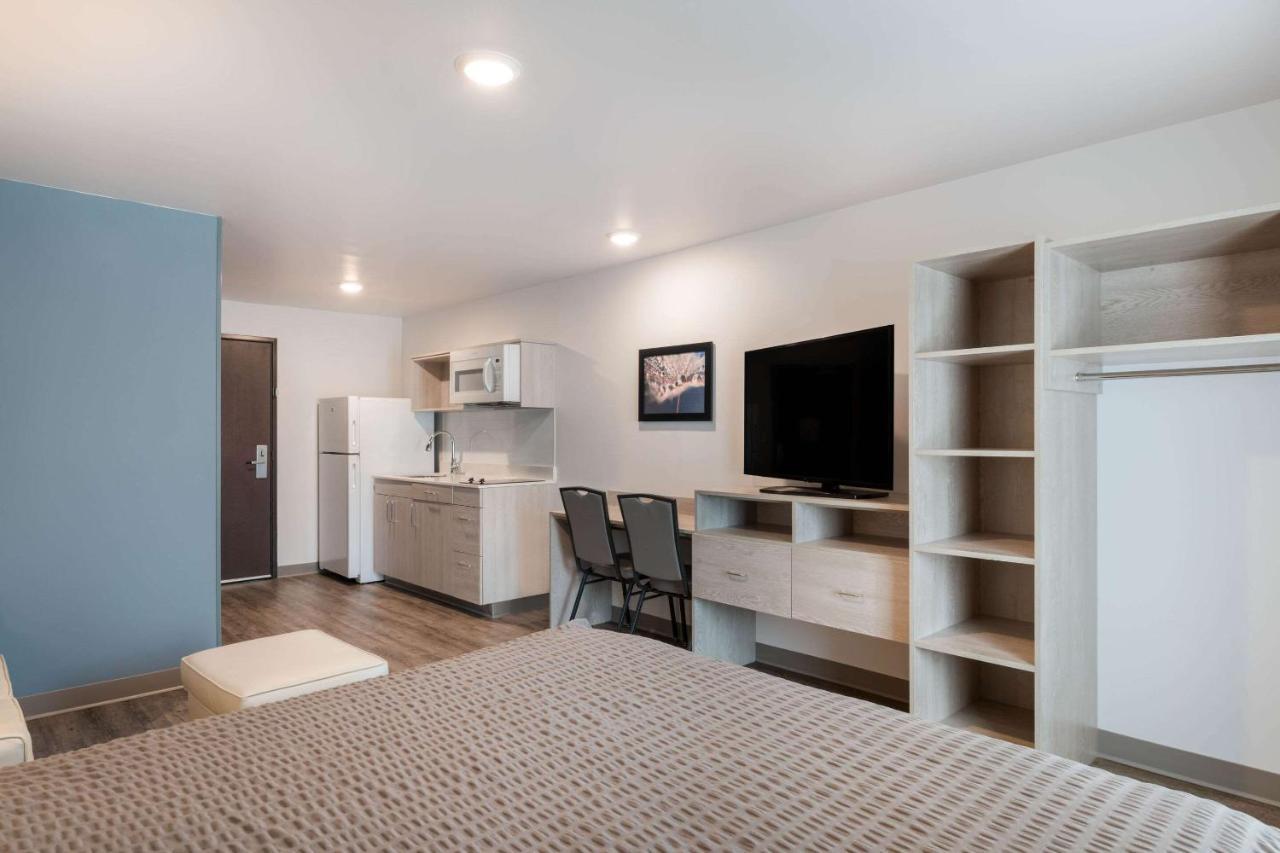 Woodspring Suites Concord-Charlotte Speedway エクステリア 写真